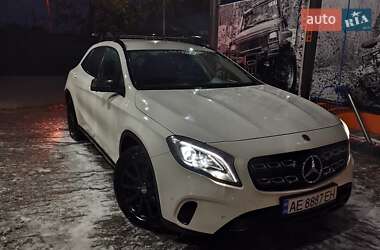 Внедорожник / Кроссовер Mercedes-Benz GLA-Class 2017 в 