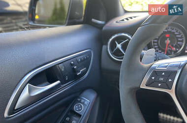 Внедорожник / Кроссовер Mercedes-Benz GLA-Class 2015 в 