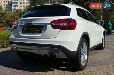 Внедорожник / Кроссовер Mercedes-Benz GLA-Class 2016 в 