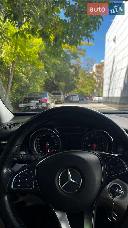 Позашляховик / Кросовер Mercedes-Benz GLA-Class 2018 в Одесі