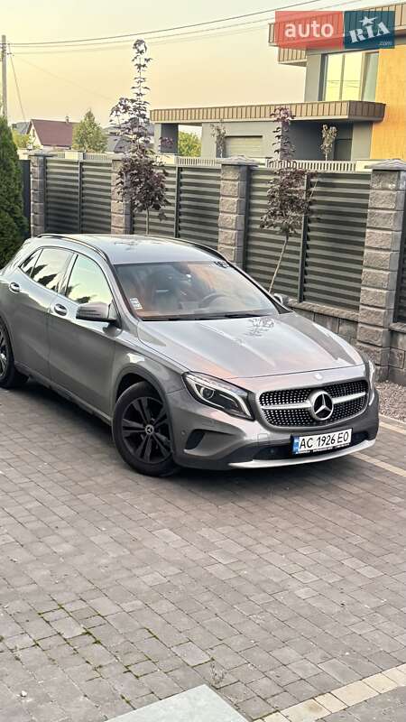 Внедорожник / Кроссовер Mercedes-Benz GLA-Class 2014 в Луцке