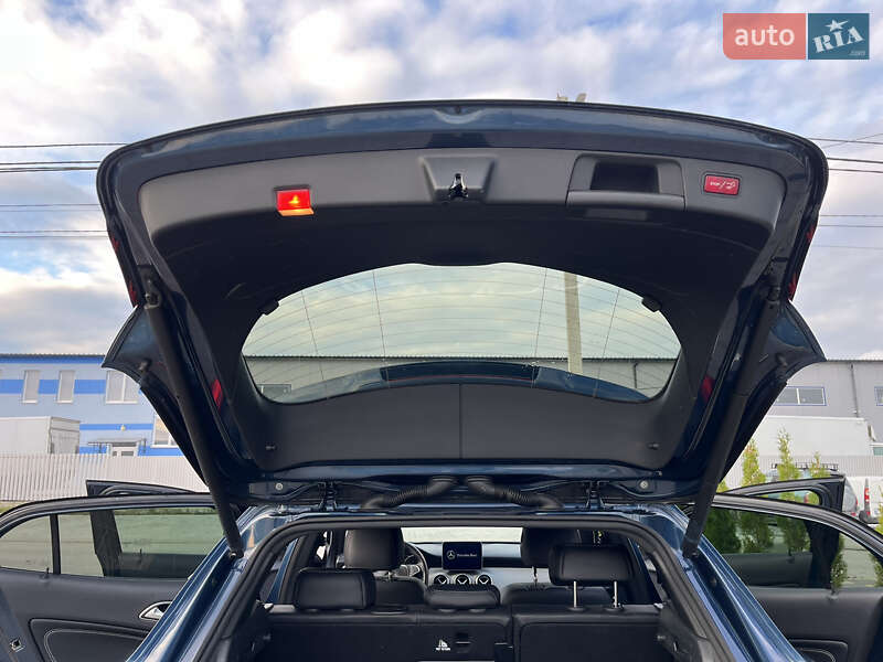 Внедорожник / Кроссовер Mercedes-Benz GLA-Class 2019 в Львове фото 12 Внедорожник / Кроссовер Mercedes-Benz GLA-Class 2019 в Львове