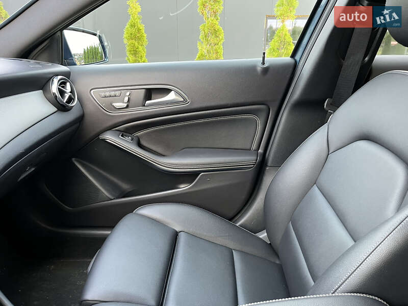 Внедорожник / Кроссовер Mercedes-Benz GLA-Class 2019 в Львове фото 32 Внедорожник / Кроссовер Mercedes-Benz GLA-Class 2019 в Львове