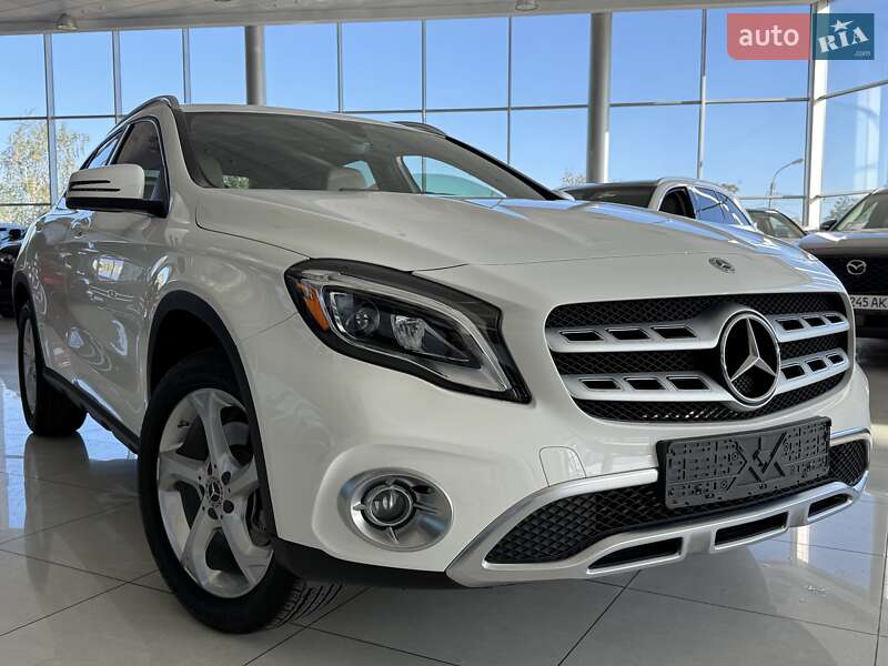 Внедорожник / Кроссовер Mercedes-Benz GLA-Class 2019 в Одессе