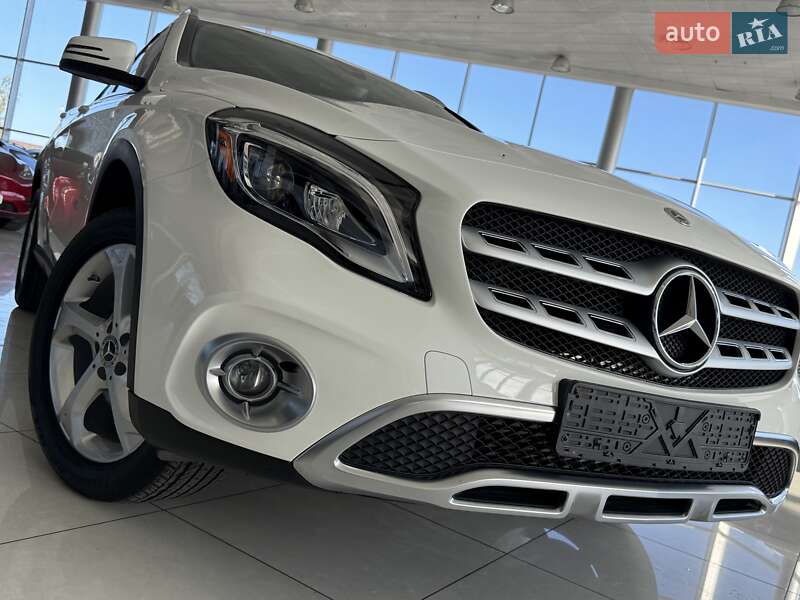 Внедорожник / Кроссовер Mercedes-Benz GLA-Class 2019 в Одессе