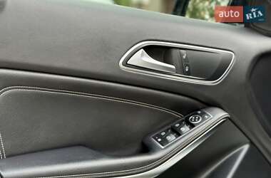 Позашляховик / Кросовер Mercedes-Benz GLA-Class 2015 в 