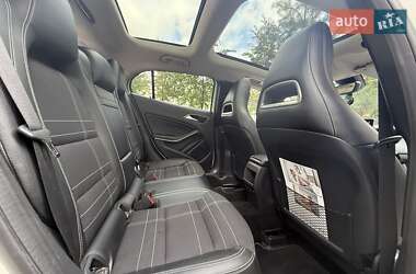 Позашляховик / Кросовер Mercedes-Benz GLA-Class 2015 в 