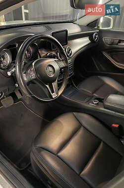 Внедорожник / Кроссовер Mercedes-Benz GLA-Class 2015 в 