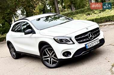 Внедорожник / Кроссовер Mercedes-Benz GLA-Class 2017 в 
