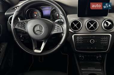 Внедорожник / Кроссовер Mercedes-Benz GLA-Class 2017 в 