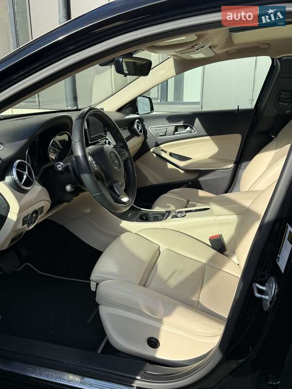 Внедорожник / Кроссовер Mercedes-Benz GLA-Class 2016 в Харькове