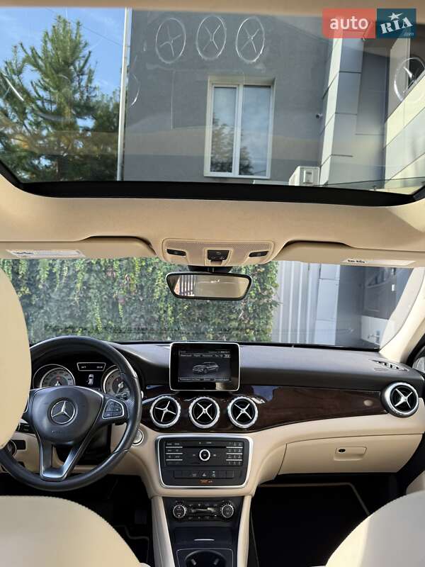 Внедорожник / Кроссовер Mercedes-Benz GLA-Class 2016 в Харькове