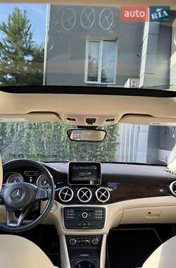 Внедорожник / Кроссовер Mercedes-Benz GLA-Class 2016 в 