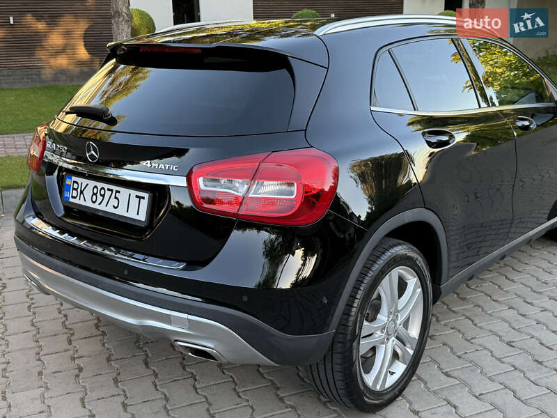 Внедорожник / Кроссовер Mercedes-Benz GLA-Class 2014 в Одессе