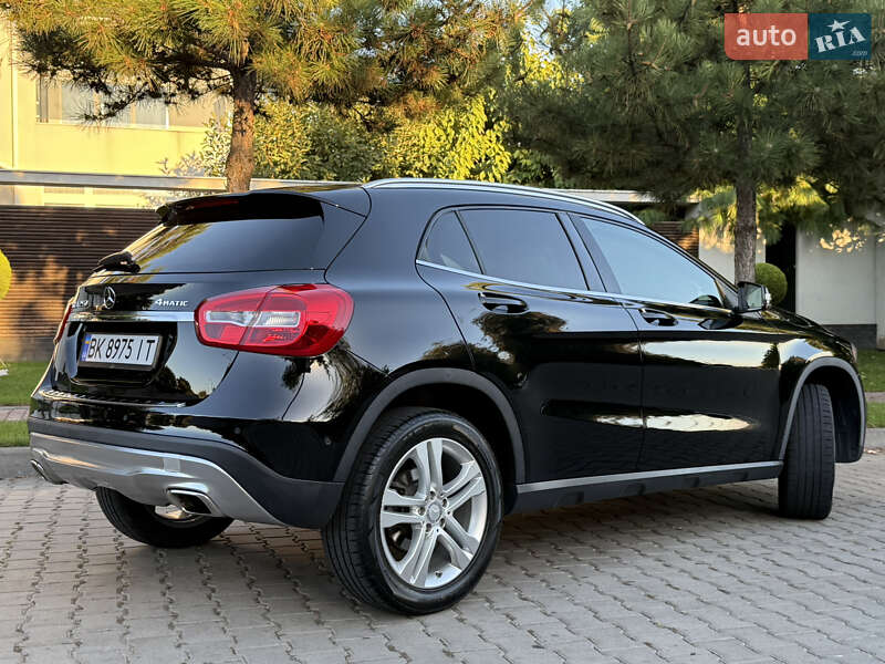 Внедорожник / Кроссовер Mercedes-Benz GLA-Class 2014 в Одессе