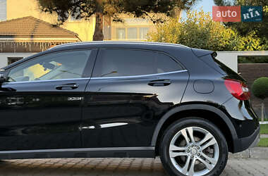 Внедорожник / Кроссовер Mercedes-Benz GLA-Class 2014 в 