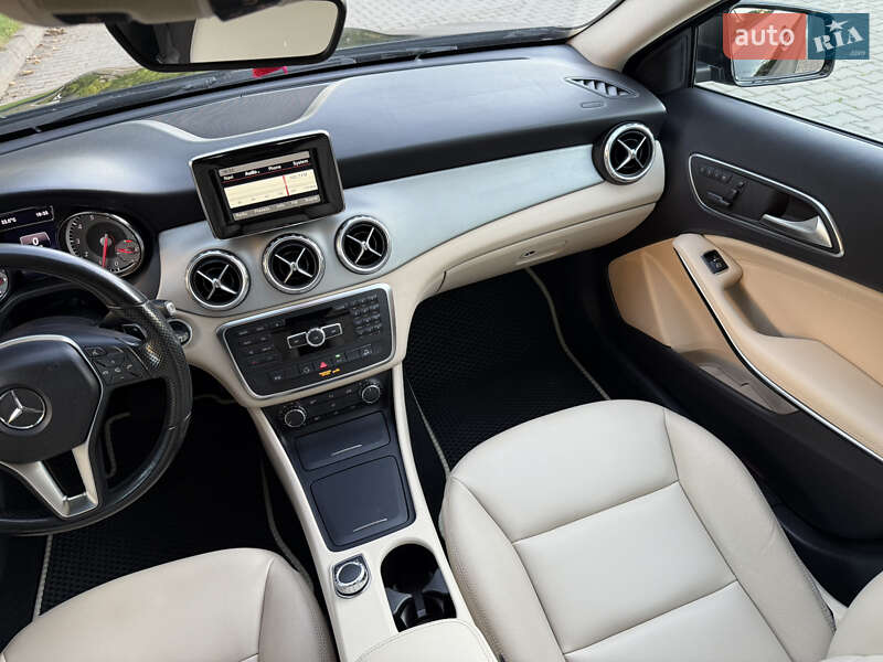 Внедорожник / Кроссовер Mercedes-Benz GLA-Class 2014 в Одессе