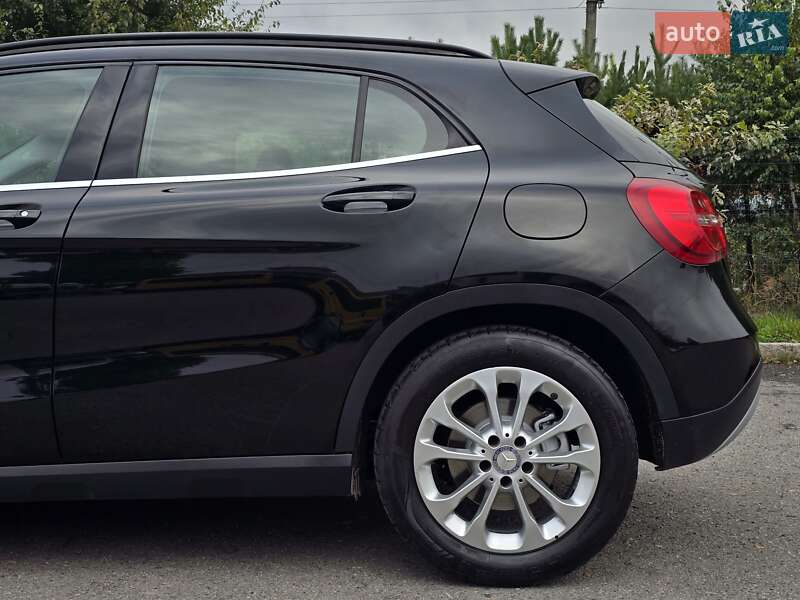 Позашляховик / Кросовер Mercedes-Benz GLA-Class 2014 в Хмельницькому