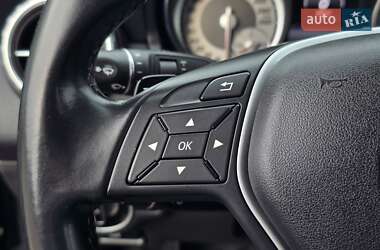 Внедорожник / Кроссовер Mercedes-Benz GLA-Class 2014 в 