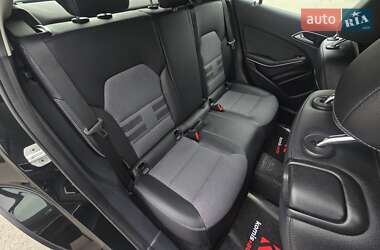 Внедорожник / Кроссовер Mercedes-Benz GLA-Class 2014 в 