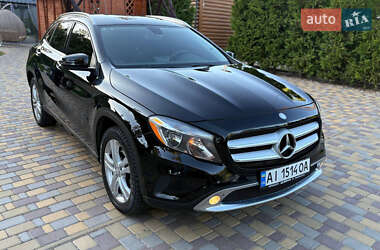 Позашляховик / Кросовер Mercedes-Benz GLA-Class 2015 в 