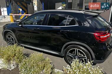 Внедорожник / Кроссовер Mercedes-Benz GLA-Class 2015 в 