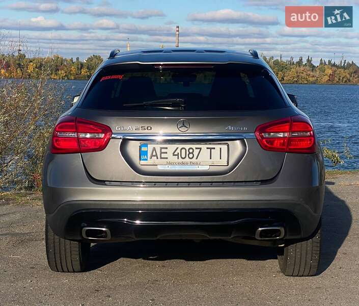 Позашляховик / Кросовер Mercedes-Benz GLA-Class 2016 в Дніпрі