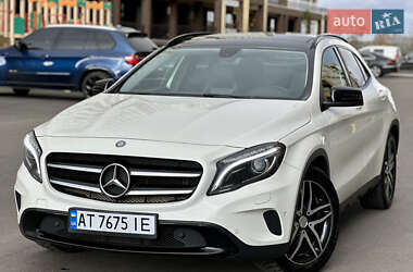 Внедорожник / Кроссовер Mercedes-Benz GLA-Class 2015 в Киеве