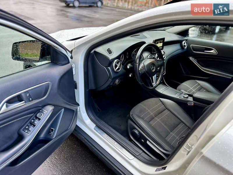 Позашляховик / Кросовер Mercedes-Benz GLA-Class 2015 в Києві