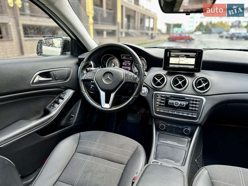 Позашляховик / Кросовер Mercedes-Benz GLA-Class 2015 в Києві