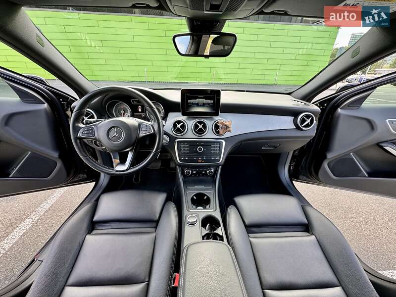Внедорожник / Кроссовер Mercedes-Benz GLA-Class 2016 в Киеве фото 50 Внедорожник / Кроссовер Mercedes-Benz GLA-Class 2016 в Киеве
