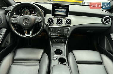 Позашляховик / Кросовер Mercedes-Benz GLA-Class 2017 в 