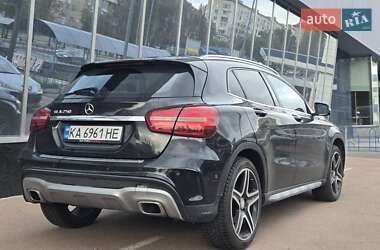 Внедорожник / Кроссовер Mercedes-Benz GLA-Class 2015 в 