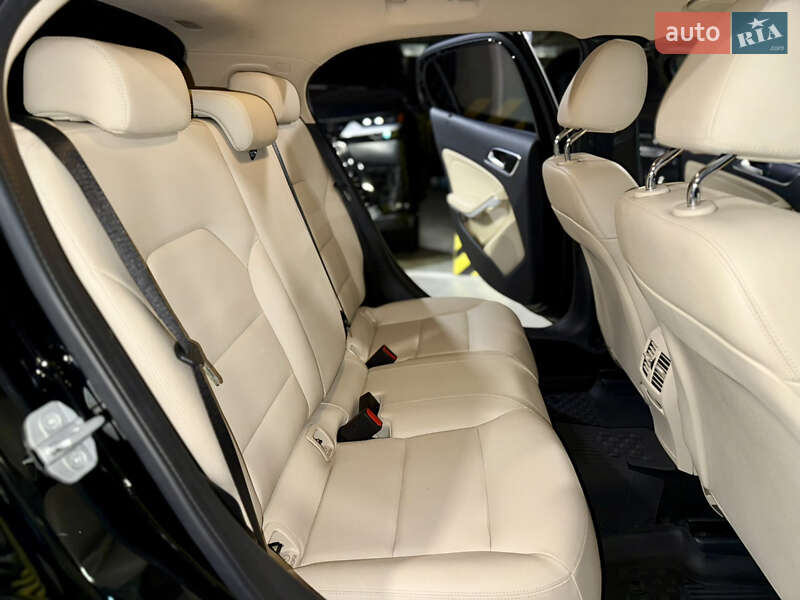 Позашляховик / Кросовер Mercedes-Benz GLA-Class 2017 в Києві фото 30 Позашляховик / Кросовер Mercedes-Benz GLA-Class 2017 в Києві