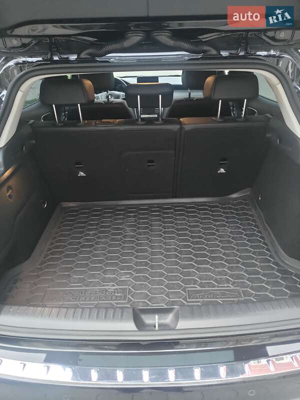 Внедорожник / Кроссовер Mercedes-Benz GLA-Class 2017 в Черновцах