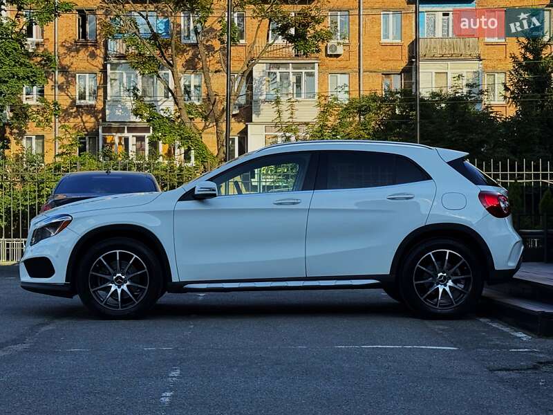 Позашляховик / Кросовер Mercedes-Benz GLA-Class 2016 в Києві