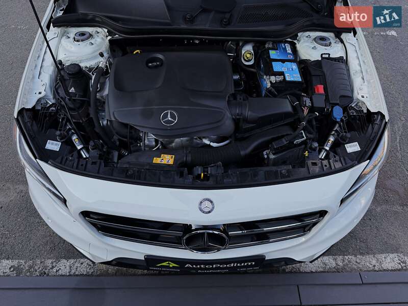 Позашляховик / Кросовер Mercedes-Benz GLA-Class 2016 в Києві