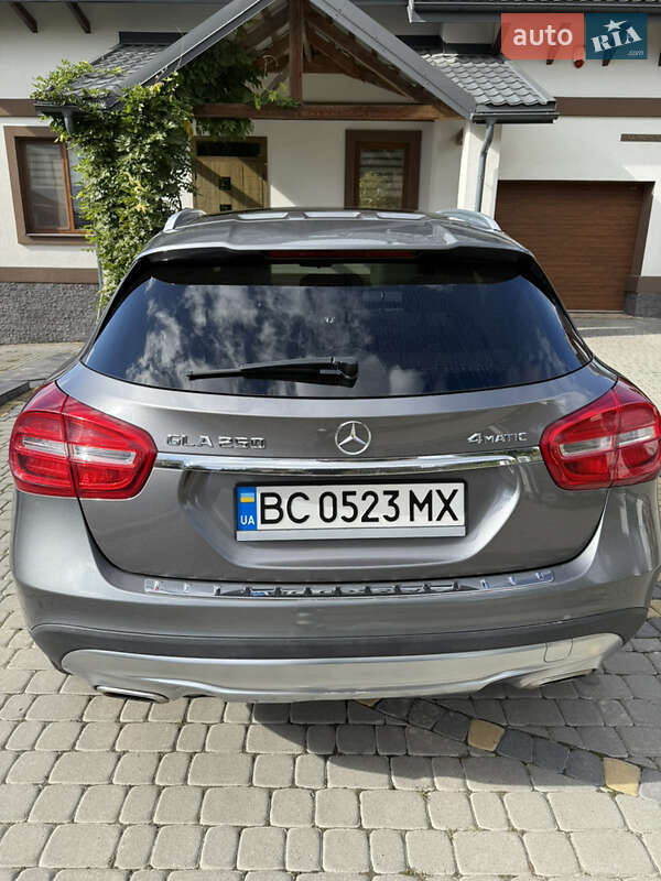 Позашляховик / Кросовер Mercedes-Benz GLA-Class 2014 в Львові фото 2 Позашляховик / Кросовер Mercedes-Benz GLA-Class 2014 в Львові
