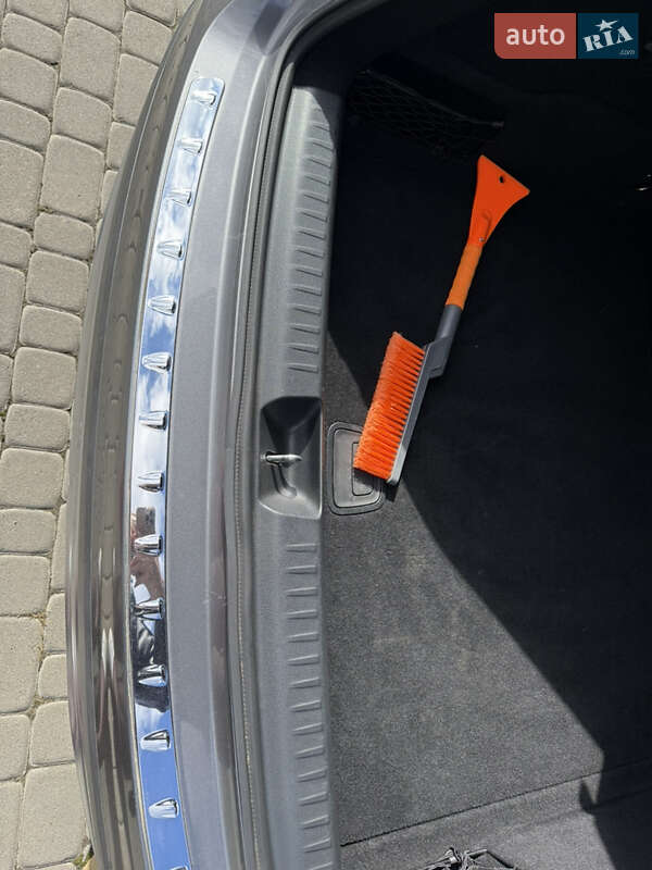 Позашляховик / Кросовер Mercedes-Benz GLA-Class 2014 в Львові фото 14 Позашляховик / Кросовер Mercedes-Benz GLA-Class 2014 в Львові