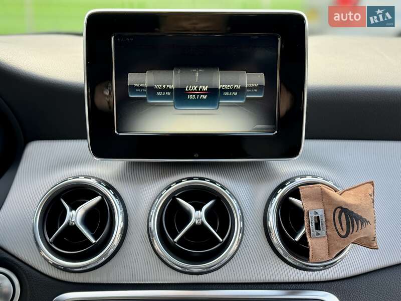 Внедорожник / Кроссовер Mercedes-Benz GLA-Class 2016 в Киеве фото 54 Внедорожник / Кроссовер Mercedes-Benz GLA-Class 2016 в Киеве