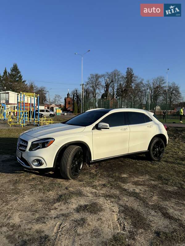 Позашляховик / Кросовер Mercedes-Benz GLA-Class 2017 в Вінниці фото 7 Позашляховик / Кросовер Mercedes-Benz GLA-Class 2017 в Вінниці
