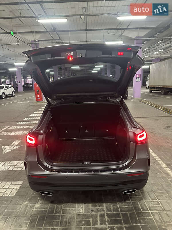 Позашляховик / Кросовер Mercedes-Benz GLA-Class 2022 в Києві