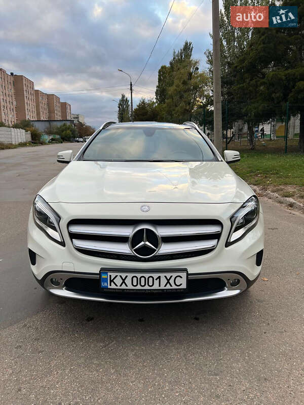Внедорожник / Кроссовер Mercedes-Benz GLA-Class 2016 в Харькове