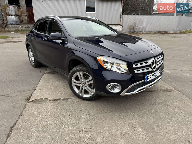 Позашляховик / Кросовер Mercedes-Benz GLA-Class 2018 в Києві фото 4 Позашляховик / Кросовер Mercedes-Benz GLA-Class 2018 в Києві