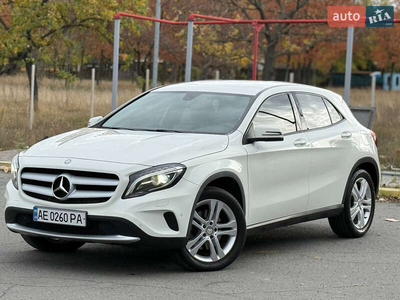 Внедорожник / Кроссовер Mercedes-Benz GLA-Class 2014 в Днепре фото 2 Внедорожник / Кроссовер Mercedes-Benz GLA-Class 2014 в Днепре