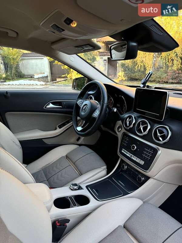 Позашляховик / Кросовер Mercedes-Benz GLA-Class 2017 в Одесі