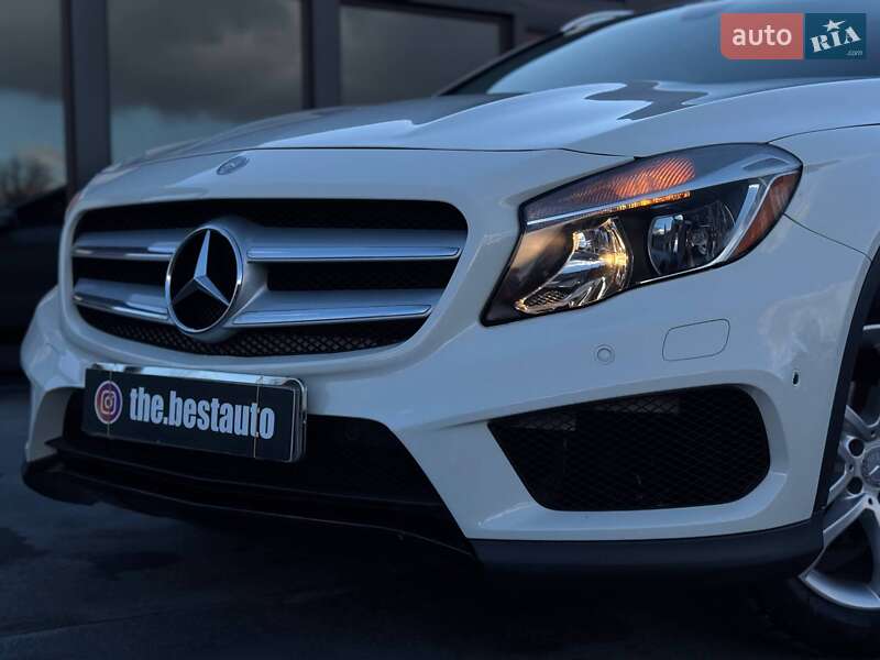 Внедорожник / Кроссовер Mercedes-Benz GLA-Class 2015 в Ровно