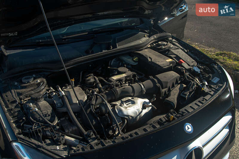 Внедорожник / Кроссовер Mercedes-Benz GLA-Class 2016 в Львове