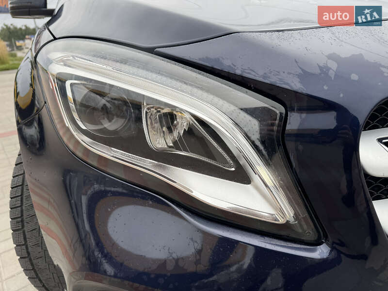 Внедорожник / Кроссовер Mercedes-Benz GLA-Class 2017 в Киеве