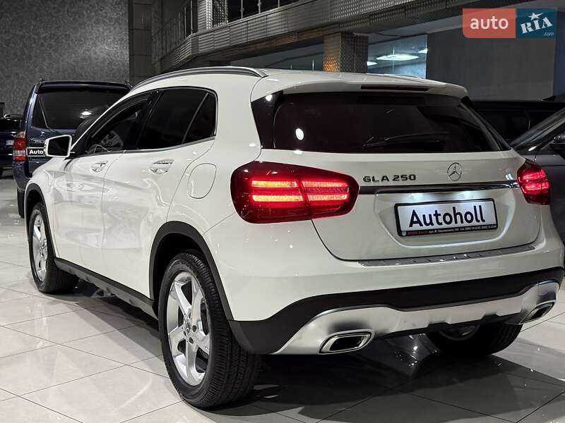 Внедорожник / Кроссовер Mercedes-Benz GLA-Class 2019 в Одессе